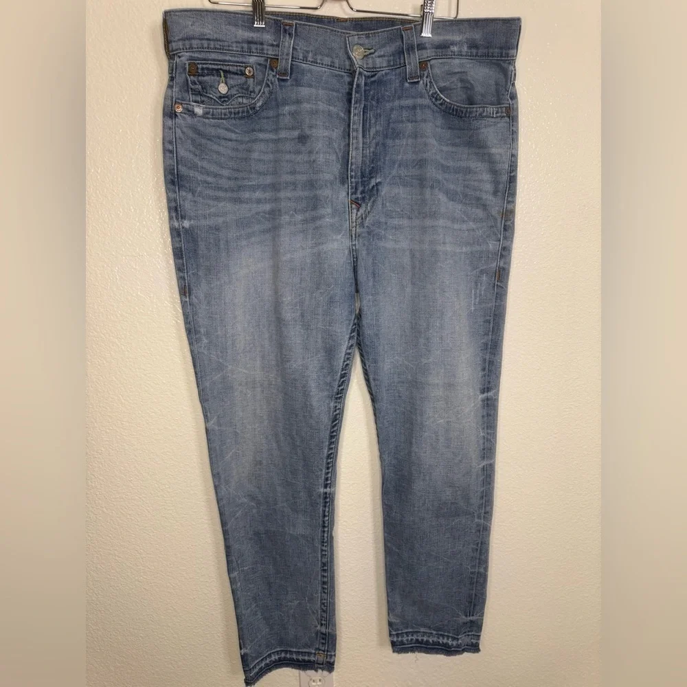TRUE RELIGION Billy 36 Mid Rise Straight Jeans Light Wash Flap Pockets Men